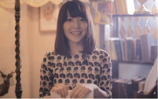 最無辜的日本少女花澤香菜為何被稱為亞洲表情包三巨頭之一 頭條新聞